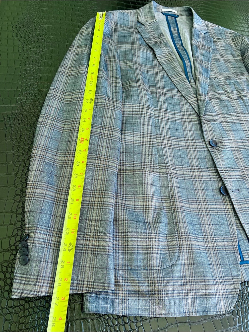 Wrinkle Free Stretch Soft Men's Plaid Blazer - Sport Coat - Picture 10 of 14